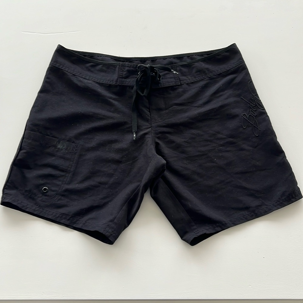 BODY GLOVE SHORTS - SIZE SMALL